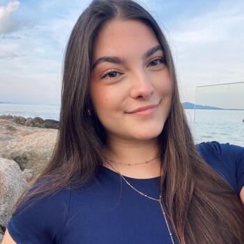 Babá em São José (São José): Camila