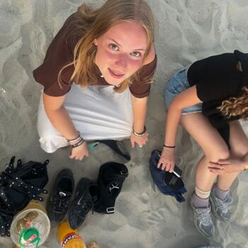 Babysitter in Mortsel: Axelle
