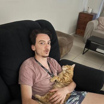 Babysitter in Alice Springs: Romain