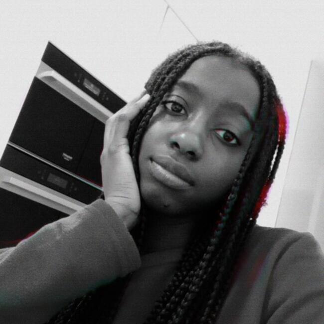 Babysitter em Loures: Ludmila