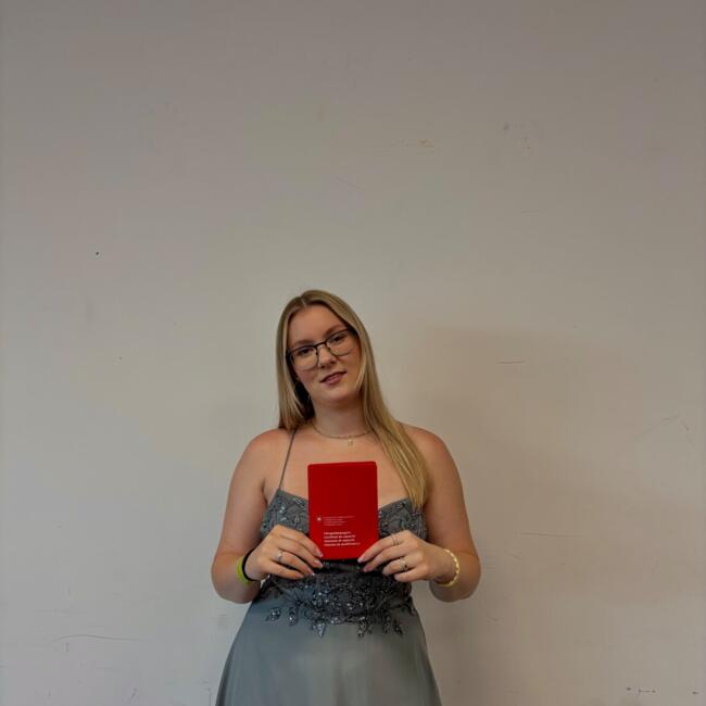 Babysitter in Würenlos: Ally