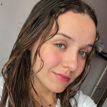 Babysitter in Houplines: Lea