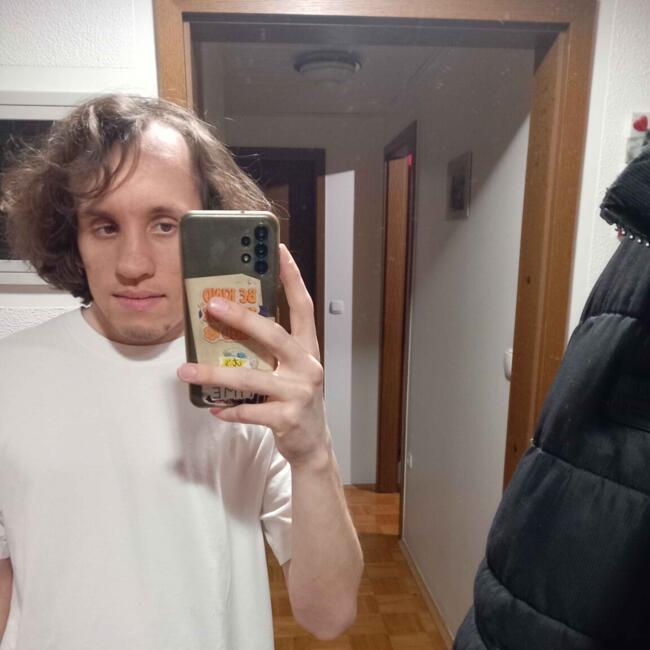 Babysitter in Vir: Tej