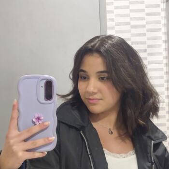 Babysitter in Sines Municipality: Yasmin