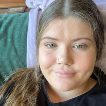 Babysitter em Invercargill: Claudia