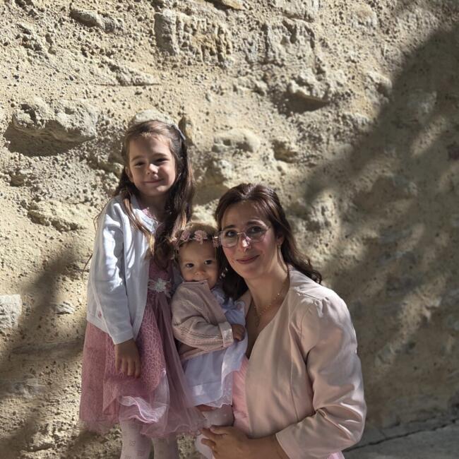 Babysitter in La Tour-d'Aigues: Aurelie