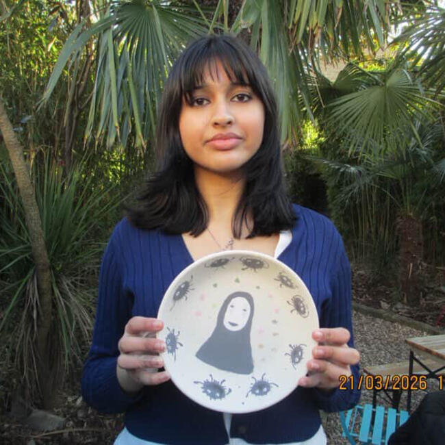 Babysitter in Ashford (Surrey): Parnika