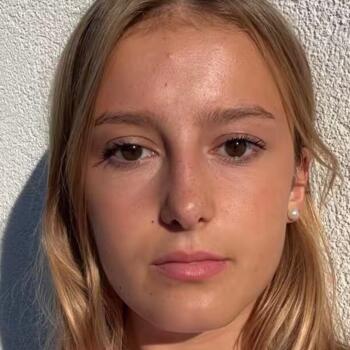 Babysitter in Saint-Vincent-de-Tyrosse: Louise