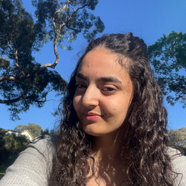 Babysitter in Sydney: Elina
