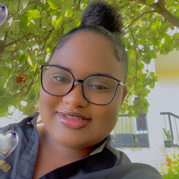 Babysitter in San Fernando: Kasia