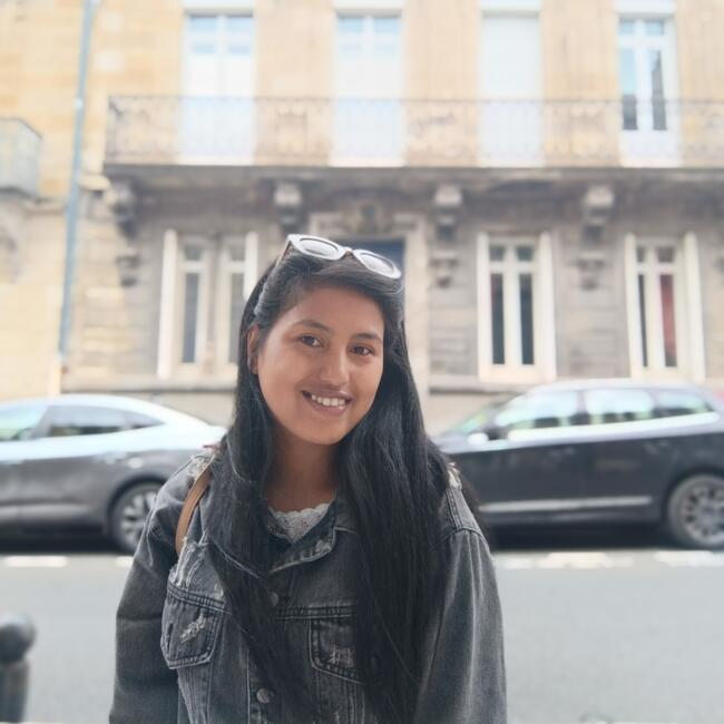 Babysitter in Bordeaux: Volasoa