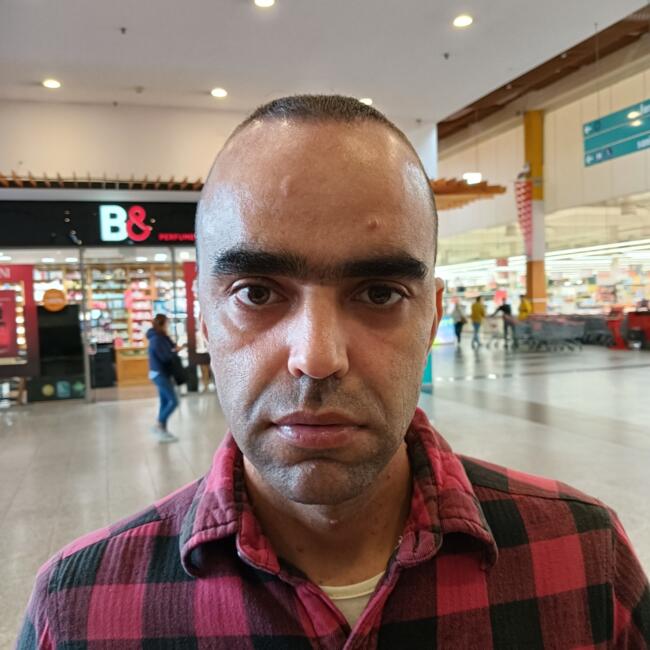 Babysitter in Vila Nova de Gaia: Tiago