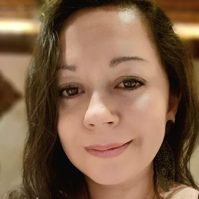 Babysitter in L'Hospitalet de Llobregat: Angela