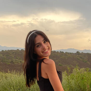 Babysitter in Genas: Carla