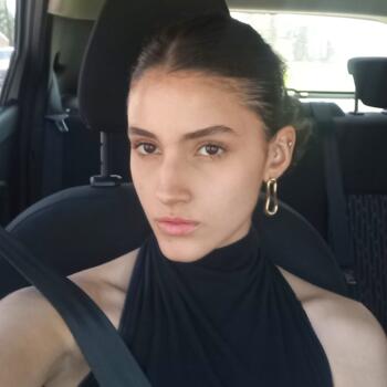 Babysitter Maringá: Manu