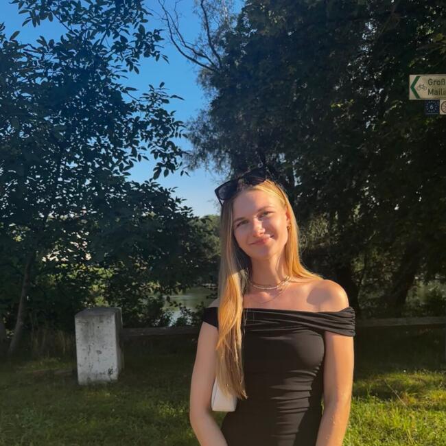 Babysitter in Regensburg: Anastasia