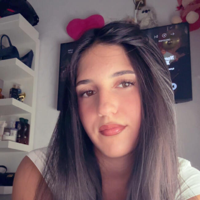 Babysitter in Montornès del Vallès: SOFIA