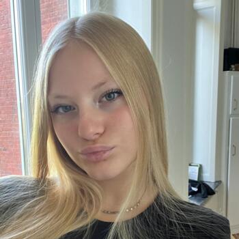 Babysitter in Croix: Lise