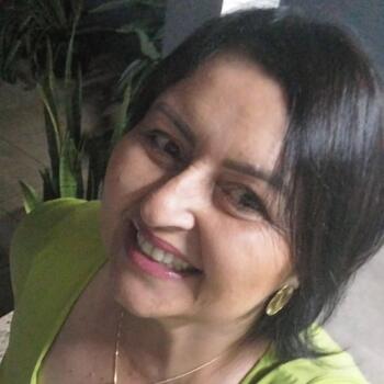 Babysitter in Campinas: Wilma tiawilmababycare