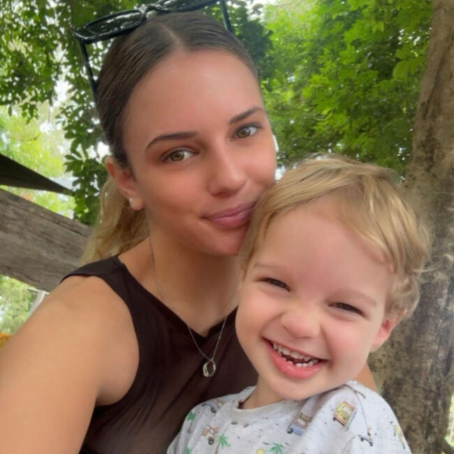 Nanny in Hamilton: Mia