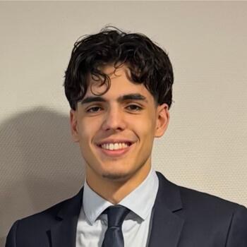 Babysitter στην περιοχή Ρουέν: Matteo