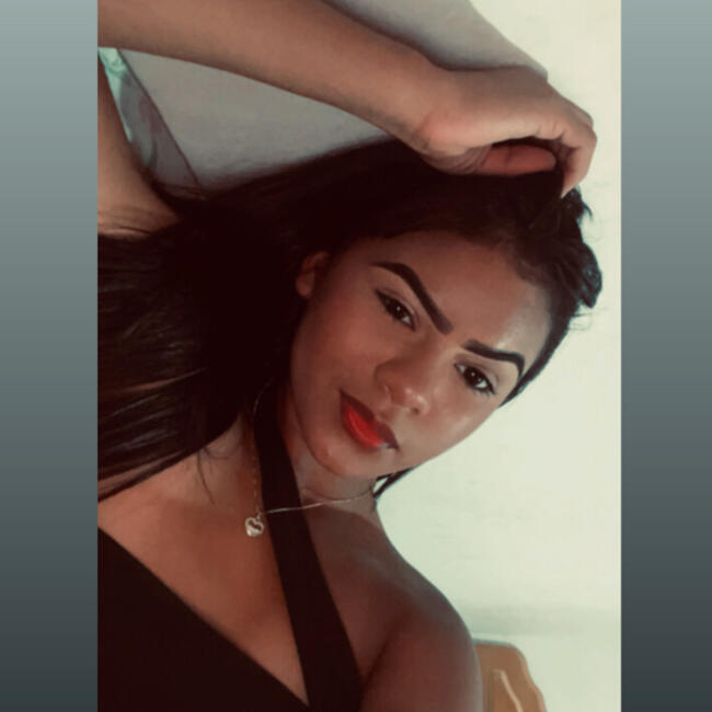 Babysitter in Pouso Alegre: Isabele