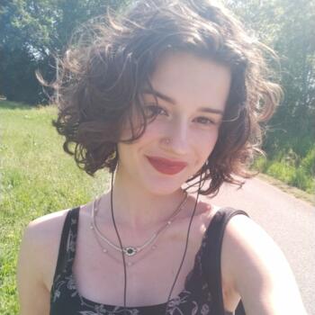 Babysitter in Saint-Léon (Gironde): Isalys