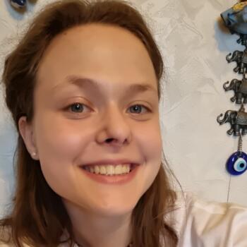 Babysitter in Cuneo: Alissa