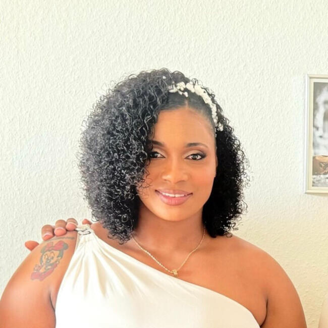 Babysitter a Cottens: Katelina