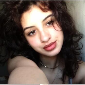 جليسة أطفال في تطوان: Aya