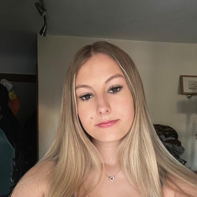 Babysitter in Peterborough: Steph