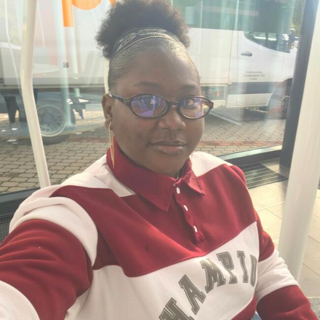 Lastenhoitaja Lahti: Janelle