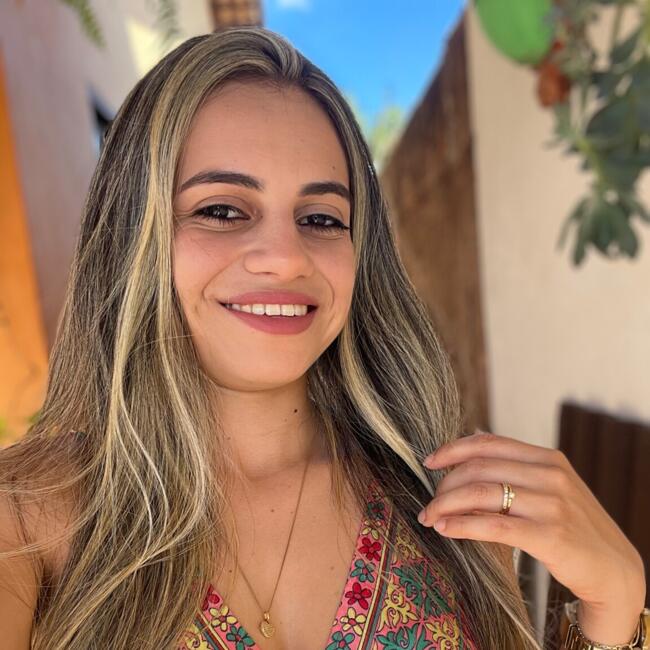Babysitter in Campo Grande: Thaynara