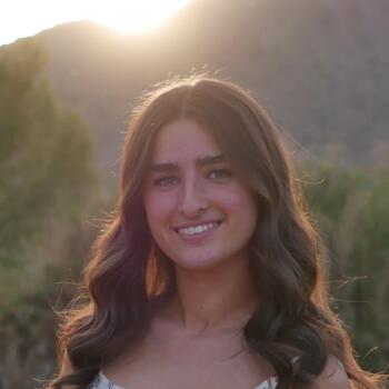 Babysitter in San Tan Valley: Bailey