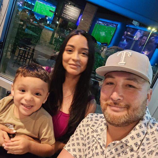 Babysitting job in Odessa: Emilio and Yomaira