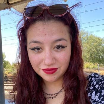 Babysitter in San Bernardo: JAVIERA ANAIS