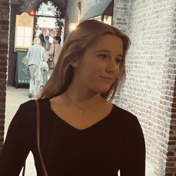 Babysitter in Brugge: Jana