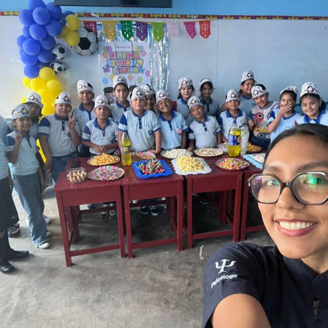 Nanny in Barcelona: Marllory Lisbet