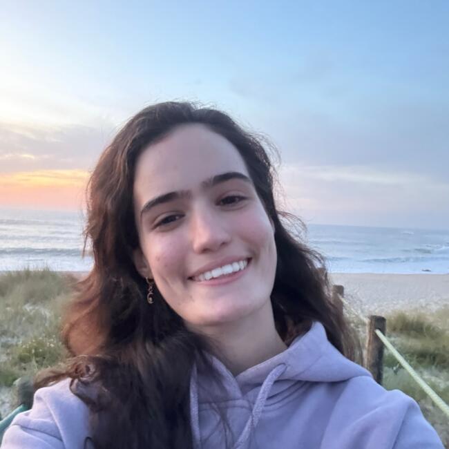 Babysitter em Viana do Castelo: Fernanda