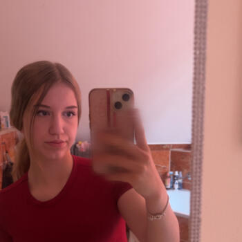Babysitter Hohen Neuendorf: Leona