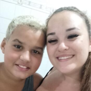 Babysitter in Palhoça: Barbara