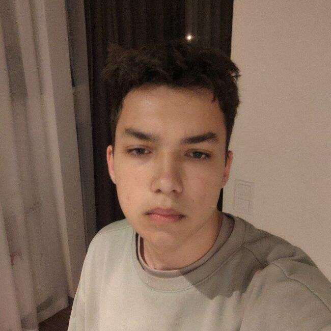 Lapsehoidja asukohas Viimsi: Earnest