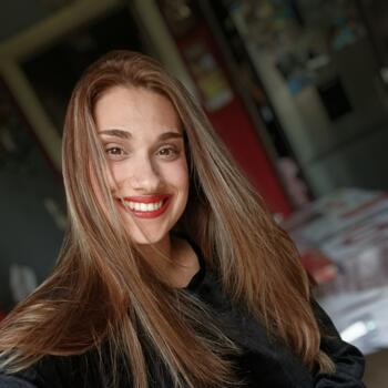 Babysitter in Keratsini: Σταυρουλα