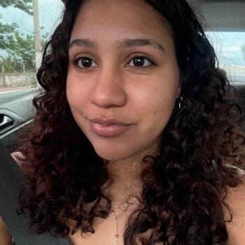 Babysitter in Várzea Grande: Louise