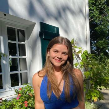 Babysitter in Coursan: Léna