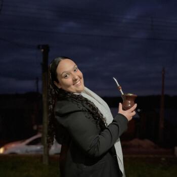 Babysitter in São Sebastião do Caí: Yasmin