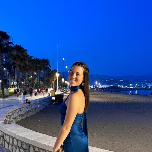 Babysitter in Málaga: Lucia