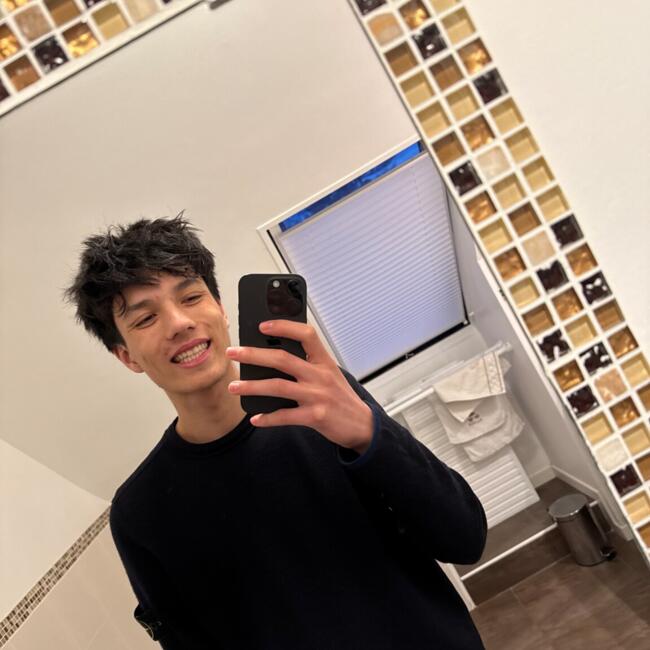 Babysitter in Orléans: Elias