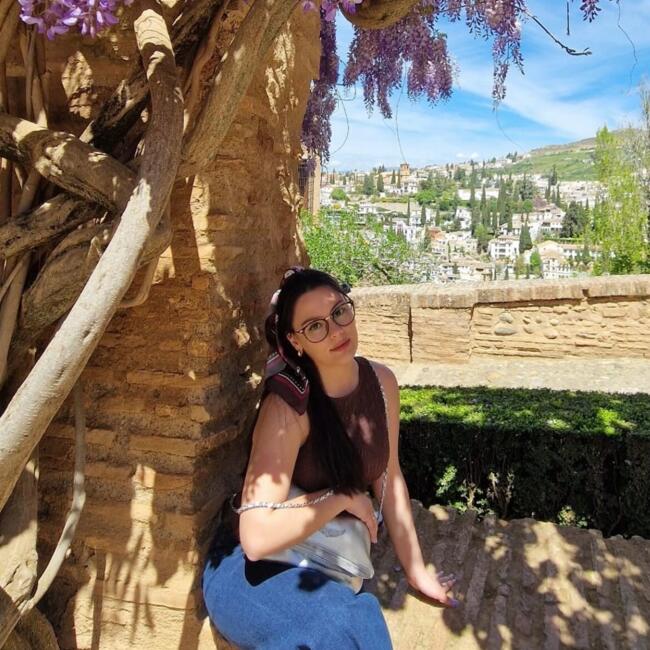 Canguro en Medellín: Angelica