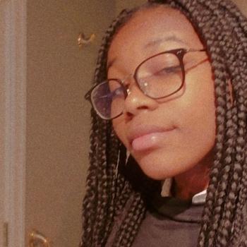 Baby-sitter in Longueuil: Shanaya